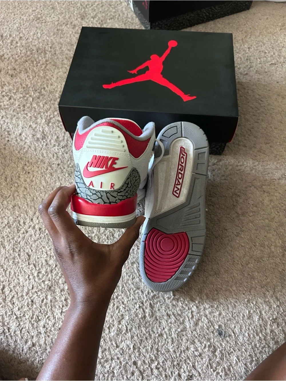 2022 Air Jordan 3 retro GS “Fire Red”